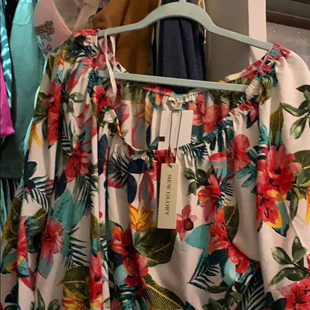 Floral Dreas